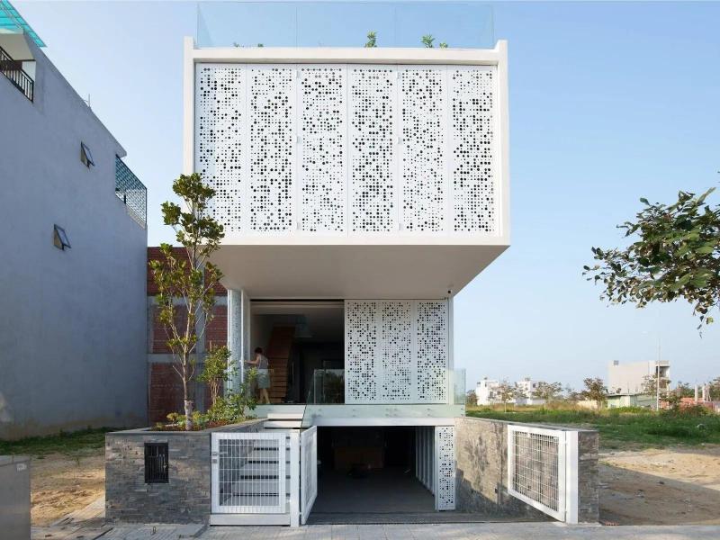 Thiết kế độc đáo của các mẫu nhà có tầng hầm chìm kèm gác lửng