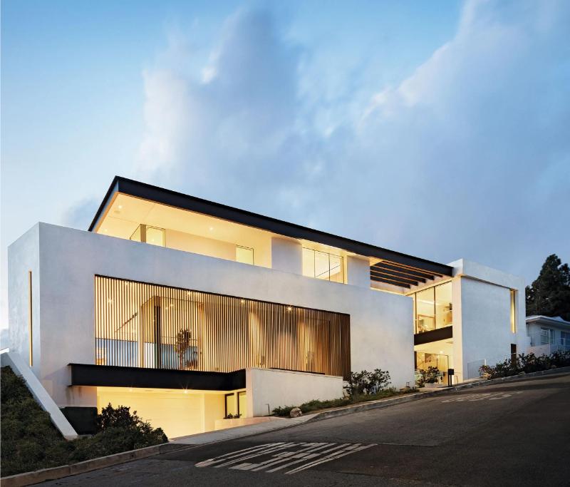 Chiêm ngưỡng vẻ đẹp sang trọng của các mẫu biệt thự cao cấp có tầng hầm chìm