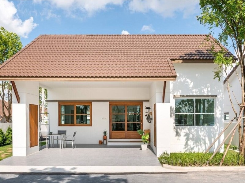 Mẫu nhà đẹp cấp 4 với sân vườn thoáng đãng phía trước