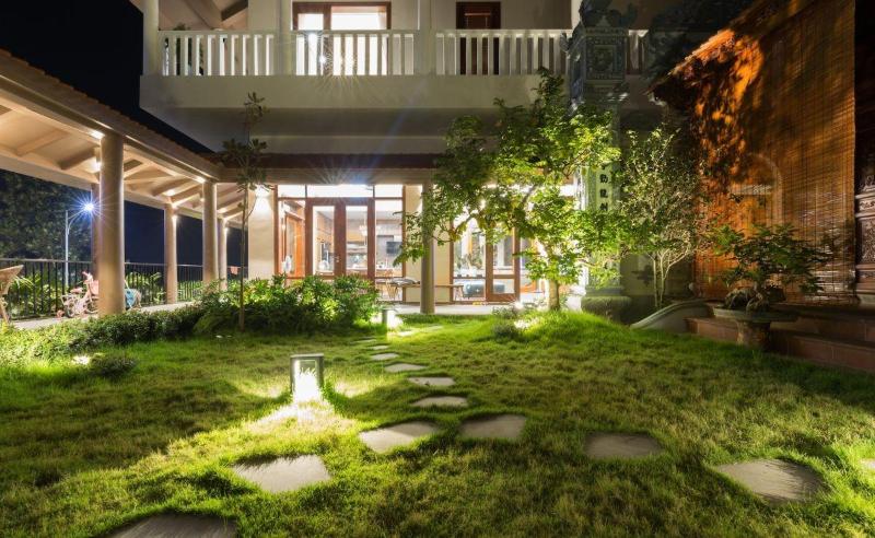 Thiết kế sân vườn phải phù hợp với phong cách kiến trúc của căn nhà